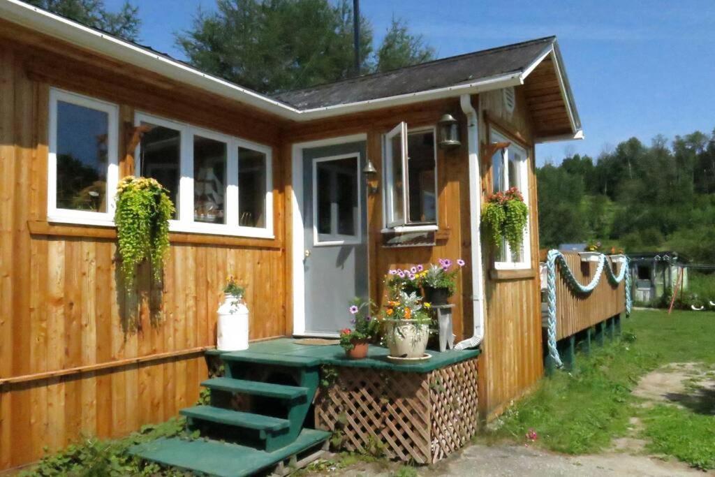 La Maison Du Capitaine Tadoussac Zewnętrze zdjęcie